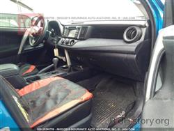 تۆیۆتا ڕاڤ 4